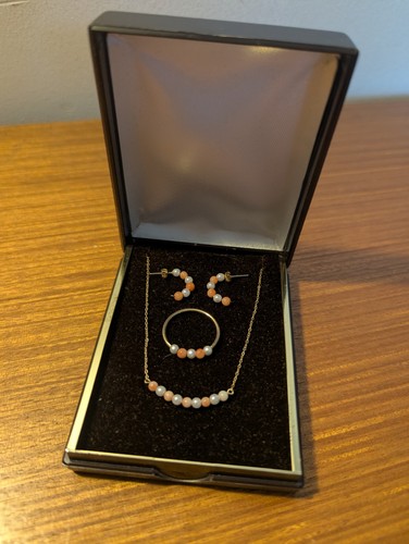 9ct gold pearl and - 9ct,