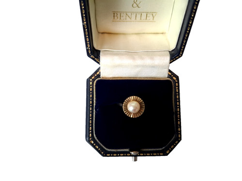 Pearl ring 9ct gold - gold, cultured