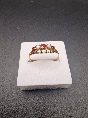 9ct gold garnet - 9ct, pearl