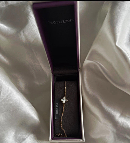 Beaverbrooks 9ct yellow gold - beaverbrooks,