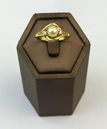 Pearl and diamond - , 9ct