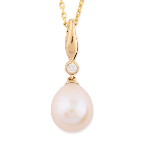 Pearl diamond pendant and - diamond,
