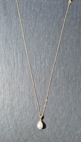 9ct gold pearl drop pendant - 9ct,
