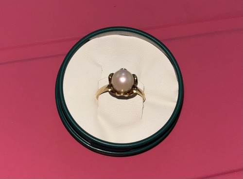 9ct gold freshwater - pearl, ring