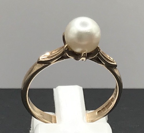 Vintage 9ct gold - pearl, ring