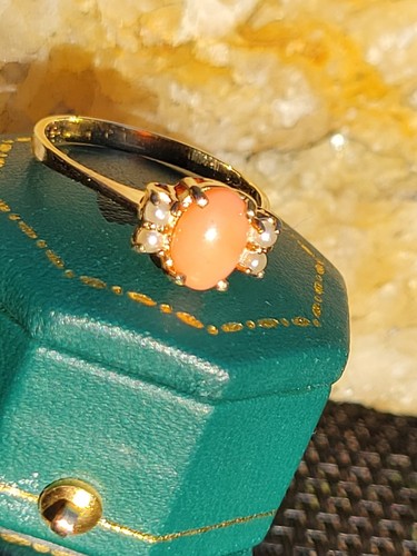 Solid 9ct gold ring - gold, with