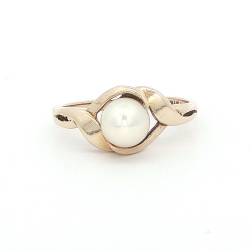 Vintage 9ct yellow gold pearl - 9ct,